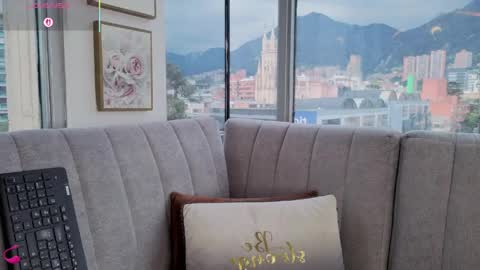 daphne_chers online show from 04/21/26, 08:34