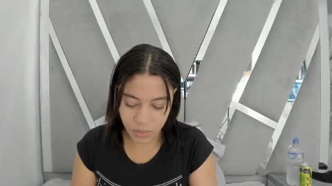 daphne_culeht online show from 04/04/26, 01:08