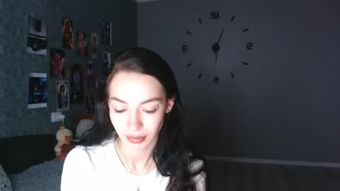 Daphne Darkthorn online show from 10/21/25, 02:56