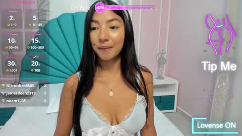 Daphne  online show from 02/02/25, 05:32