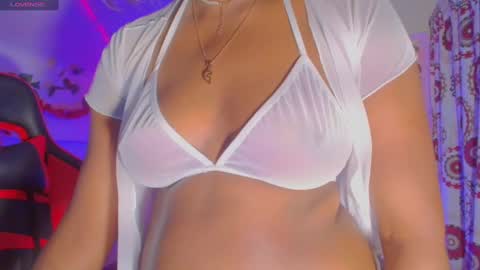 Daphne online show from 02/05/25, 01:44