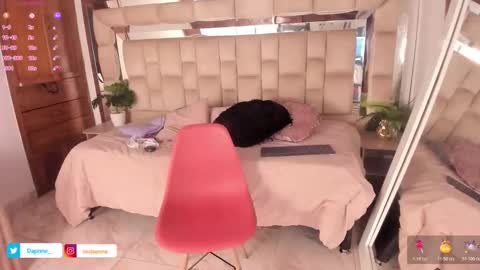 Daphne online show from 10/27/25, 11:58