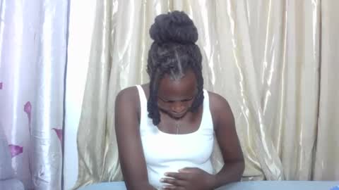 ESTHER online show from 10/29/25, 07:37