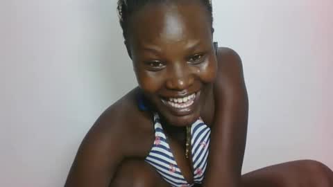 ESTHER online show from 01/10/26, 07:32