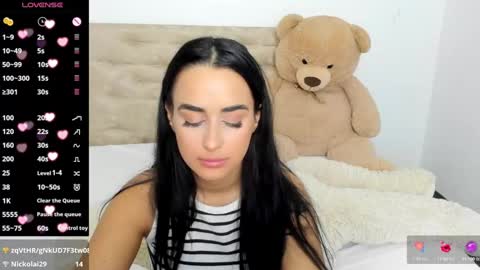 Snapshot of darciejane chatting on 12/04/24, 02:42 Darcie online show from 12/04/24, 02:42