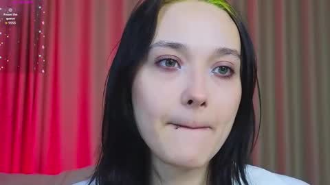 Darcy online show from 04/23/26, 01:40