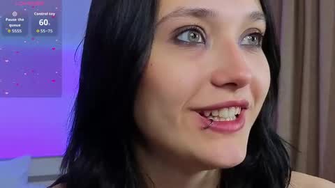 Darcy online show from 04/24/26, 01:52