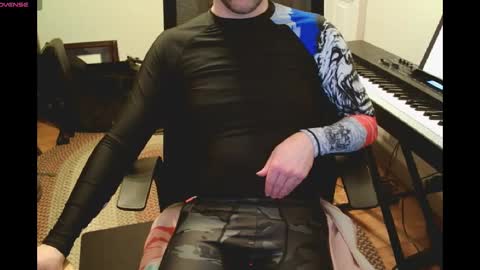 Daredevil10188 online show from 11/26/25, 11:39