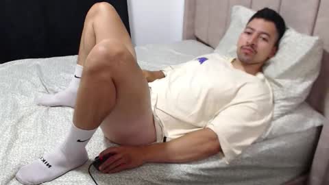 Snapshot of darekgates chatting on 04/26/26, 02:59 Darekgates online show from 04/26/26, 02:59