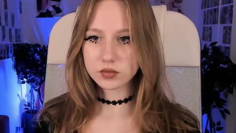 Daria Tate online show from 09/11/25, 11:54