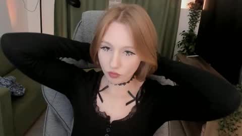 Daria Tate online show from 04/22/26, 01:01