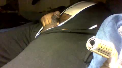 Snapshot of darichrichardson chatting on 02/03/25, 06:02 Betty and Robert Play time online show from 02/03/25, 06:02