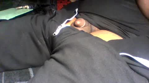 Snapshot of darichrichardson chatting on 02/05/25, 07:07 Betty and Robert Play time online show from 02/05/25, 07:07