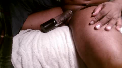 Snapshot of darichrichardson chatting on 09/14/25, 10:25 Betty and Robert Play time online show from 09/14/25, 10:25