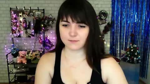Snapshot of darina_m_ chatting on 01/12/25, 06:17 Darina online show from 01/12/25, 06:17