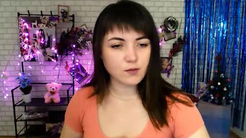 Snapshot of darina_m_ chatting on 01/15/25, 05:40 Darina online show from 01/15/25, 05:40