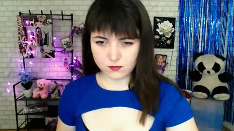Snapshot of darina_m_ chatting on 01/29/25, 06:01 Darina online show from 01/29/25, 06:01