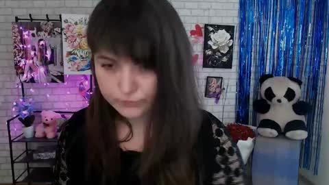 Snapshot of darina_m_ chatting on 02/28/25, 11:47 Darina online show from 02/28/25, 11:47