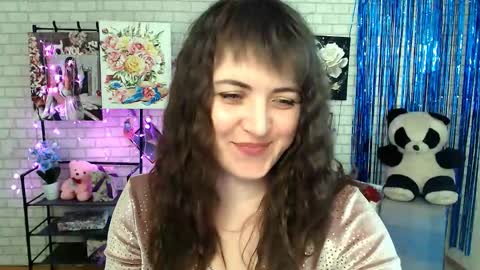 Snapshot of darina_m_ chatting on 03/08/25, 09:06 Darina online show from 03/08/25, 09:06