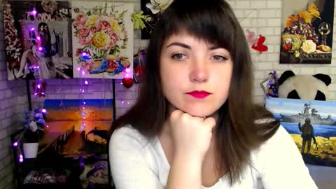 Snapshot of darina_m_ chatting on 10/16/25, 04:35 Darina online show from 10/16/25, 04:35
