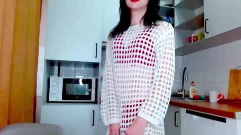 Snapshot of daring_princess chatting on 05/30/26, 08:55 Alice Lee online show from 05/30/26, 08:55