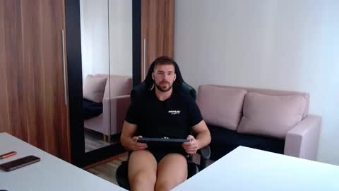 darius_94 online show from 10/19/25, 11:55