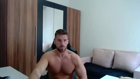 Snapshot of darius_94 chatting on 05/16/26, 10:36 darius_94 online show from 05/16/26, 10:36