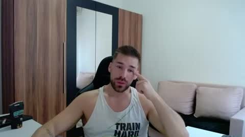 Snapshot of darius_94 chatting on 06/28/26, 04:29 darius_94 online show from 06/28/26, 04:29
