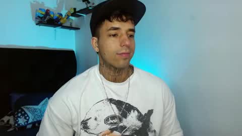 Darius Phoenix  online show from 03/12/26, 07:53