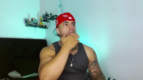 Darius Phoenix  online show from 03/25/26, 08:37