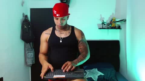 Darius Phoenix  online show from 04/11/26, 08:57