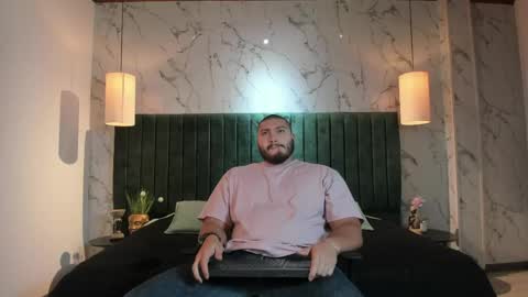 Darius online show from 04/20/26, 11:13