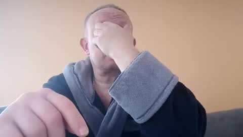 dxd69 online show from 02/15/26, 06:54