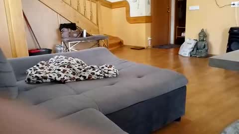 dxd69 online show from 03/23/26, 01:48