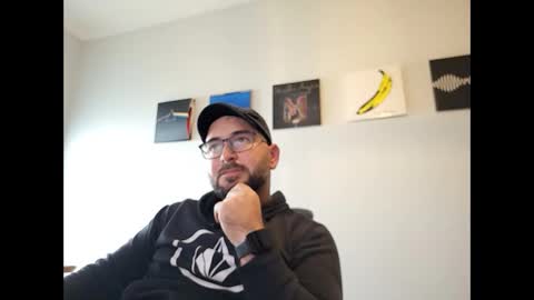 dariux_m online show from 11/05/25, 02:06