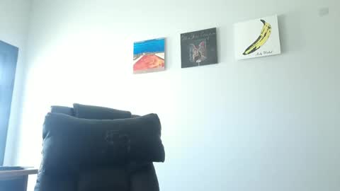 dariux_m online show from 06/08/26, 02:06