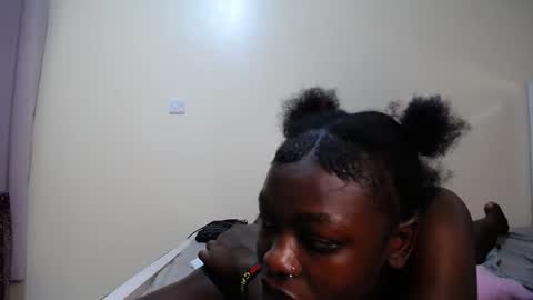 Divah online show from 05/07/26, 03:34