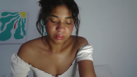 Snapshot of dark_enchantress_ chatting on 03/22/26, 06:11 Sofia online show from 03/22/26, 06:11