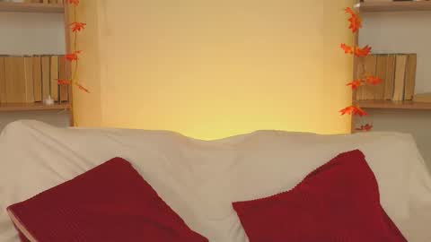 Lola online show from 10/13/25, 02:11