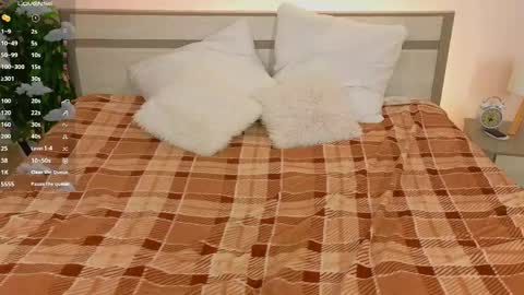 Lola online show from 04/14/26, 01:44