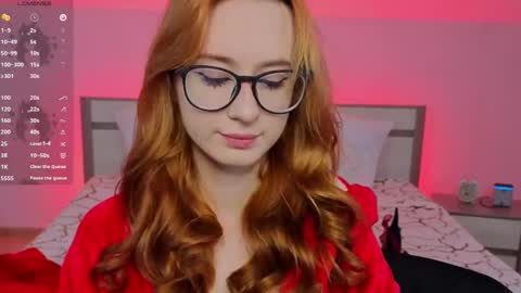 Snapshot of dark_lola_ chatting on 06/06/26, 02:38 Lola online show from 06/06/26, 02:38
