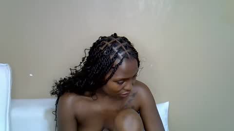 dark_lovly online show from 03/09/26, 02:54