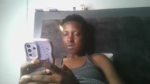 dark_mellanin online show from 05/31/26, 08:43