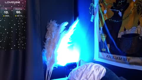 Vamp  online show from 12/20/24, 01:25