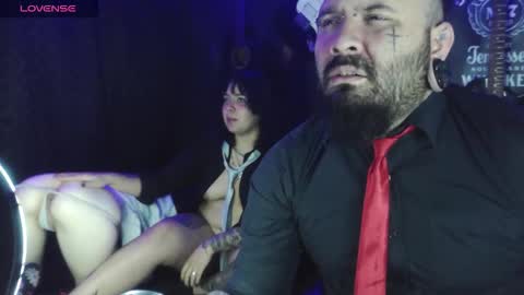 Snapshot of darkclothes chatting on 10/31/25, 06:47 darkclothes online show from 10/31/25, 06:47