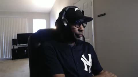 Snapshot of darkdaddyvibes chatting on 05/31/26, 10:00 DrkVibes online show from 05/31/26, 10:00