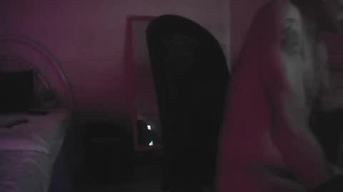 Snapshot of darkdance chatting on 05/03/26, 08:37 freak soul online show from 05/03/26, 08:37