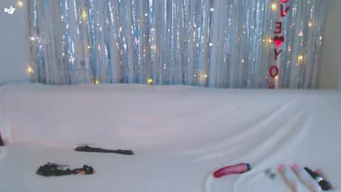 Kelly online show from 02/28/25, 09:04