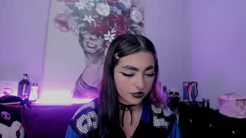 Snapshot of darki_shine_ chatting on 03/01/26, 01:35 cleitlin vinson online show from 03/01/26, 01:35