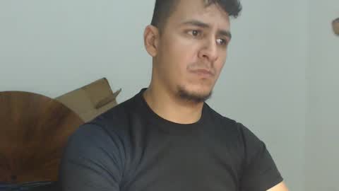 Snapshot of darkking_dk chatting on 10/08/25, 04:43 Dark King online show from 10/08/25, 04:43
